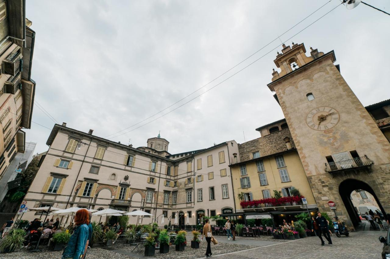 베르가모 Old Town Square 아파트 외부 사진